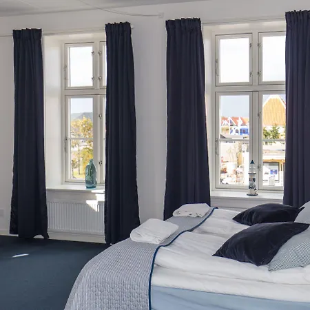 فندق Skagen Hotel 3*