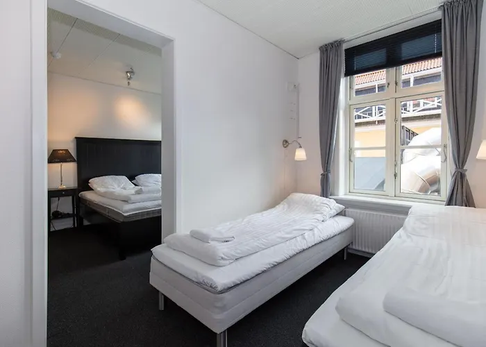 Отель Skagen Hotel 3*
